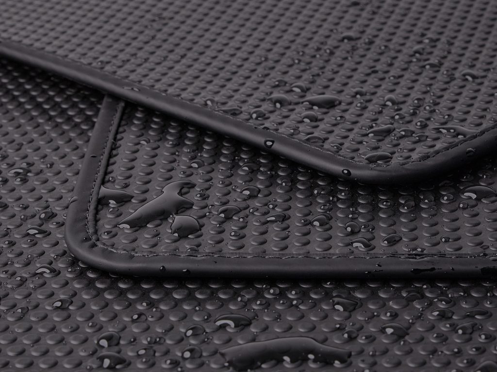 Benutzerdefinierte doppelschichtige Auto-Fußmatte kompatibel for